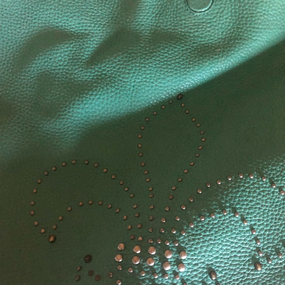 Purse - Picture 2 of 2
